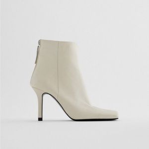Zara Bootie